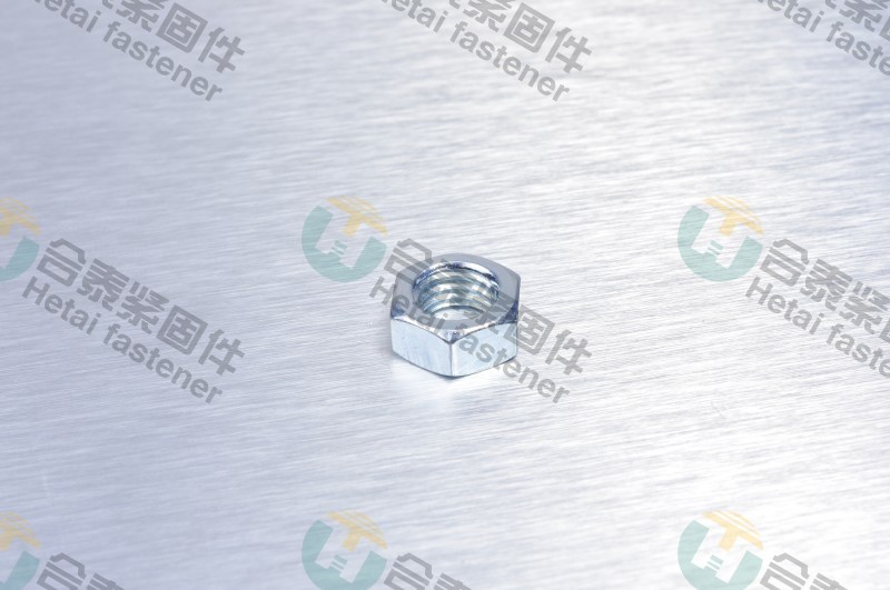 起发电机螺钉14